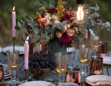 outdoor fall tablescape