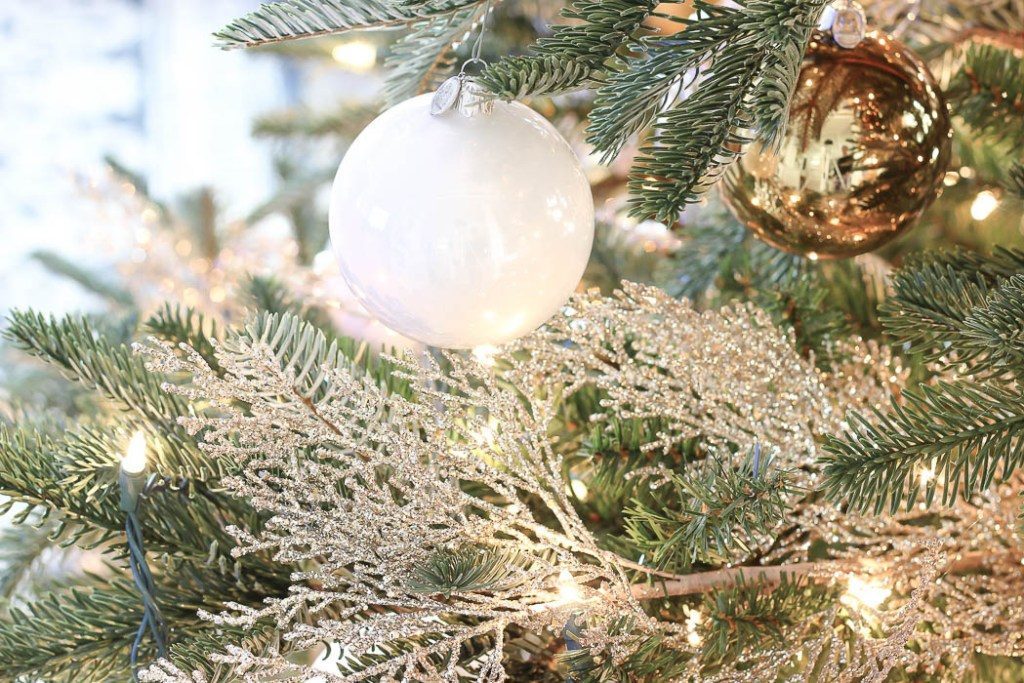 tree ornaments and picks