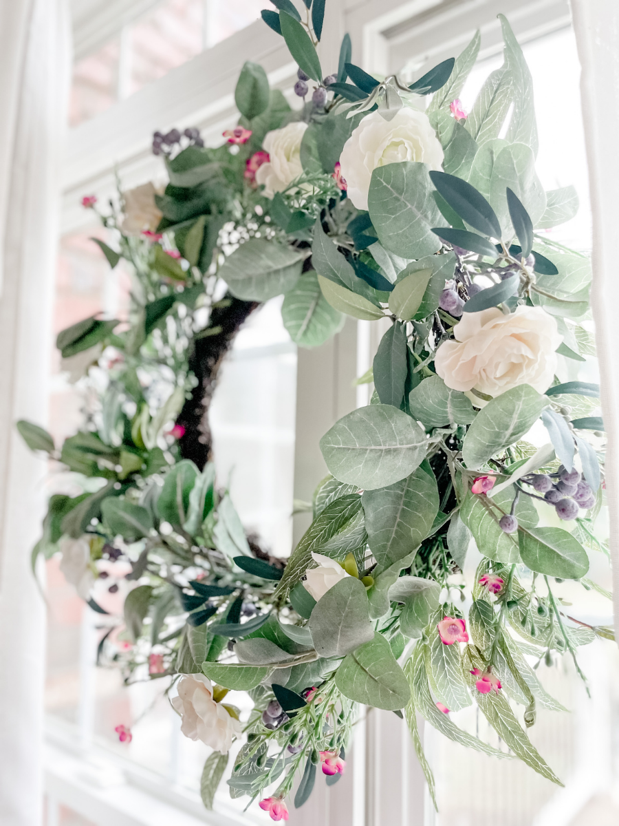 Floral wreath as wedding decoration