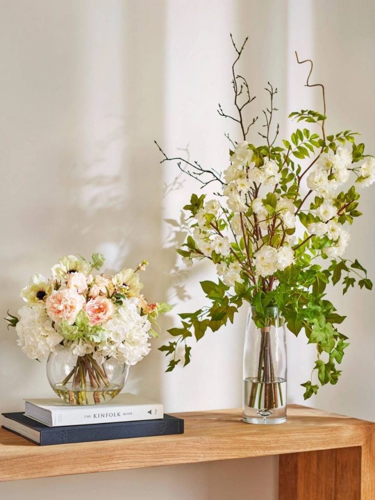 Flowers in light colors as minimalist spring home decoration